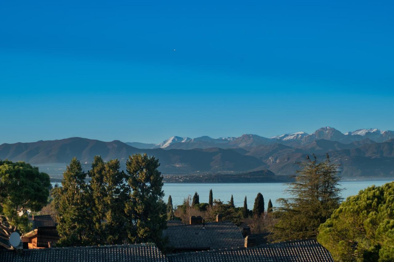Luminoso Lejlighed Peschiera del Garda Eksteriør billede